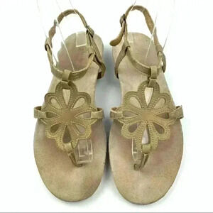 Clarks Artisan sandals 4.5 gold leather fairycore